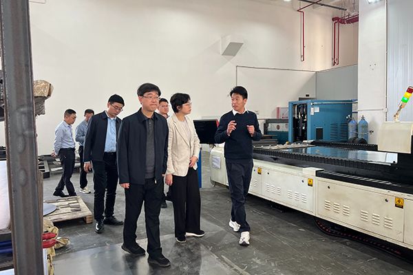 情暖新春|龙岩市领导一行新年走访慰问开云官方官网登录入口