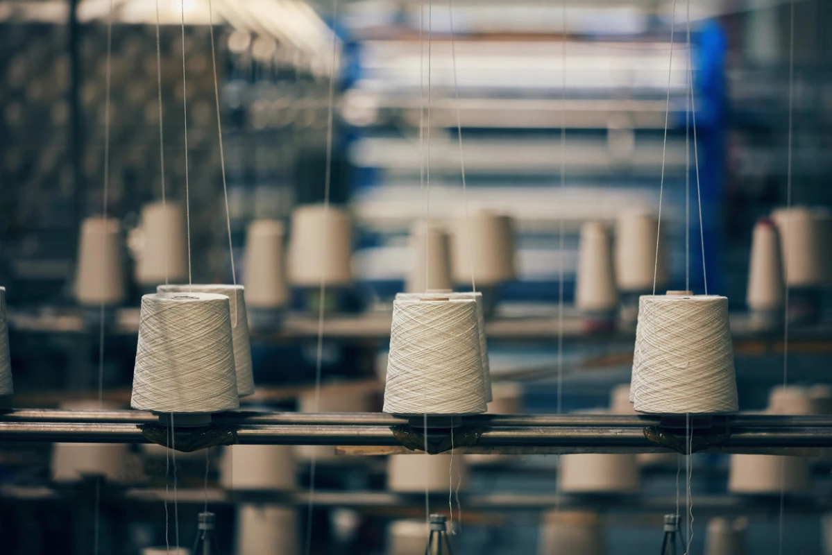 案例分享 综合节能率达15% 丨开云官方官网登录入口 永磁变频螺杆压缩机助力纺织行业节能高效生产